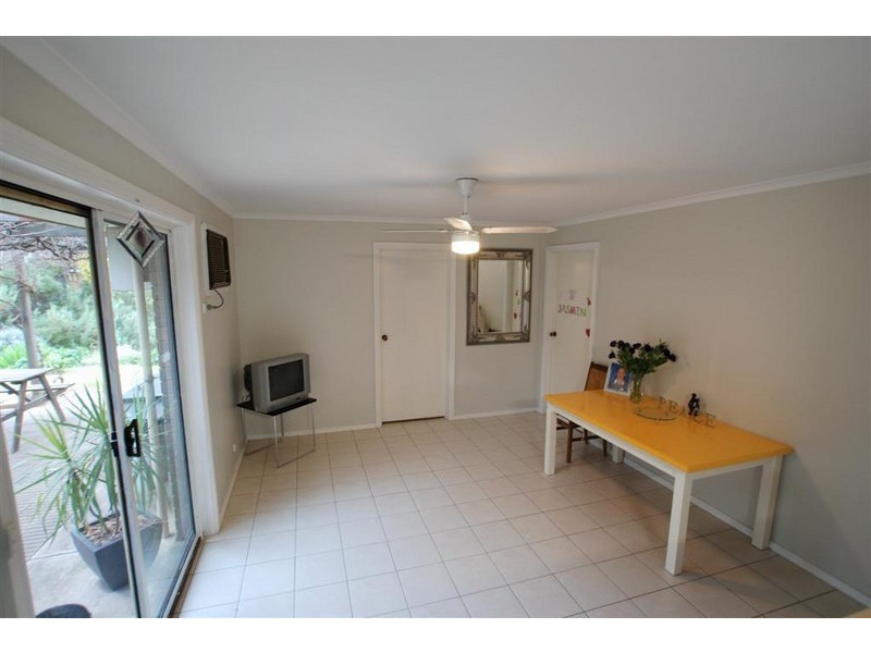 12 Cambridge Street, Port Noarlunga South SA 5167