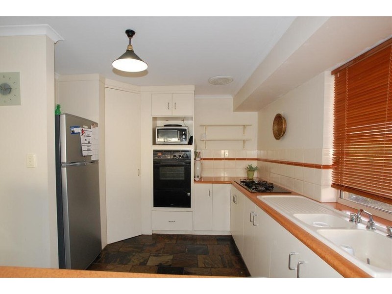 17 Songlark Grove, Flagstaff Hill SA 5159