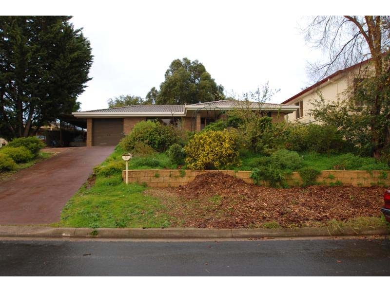 28 Sherwood Ave, Happy Valley SA 5159