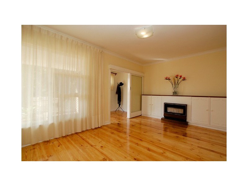 5 Padget Place, Morphett Vale SA 5162