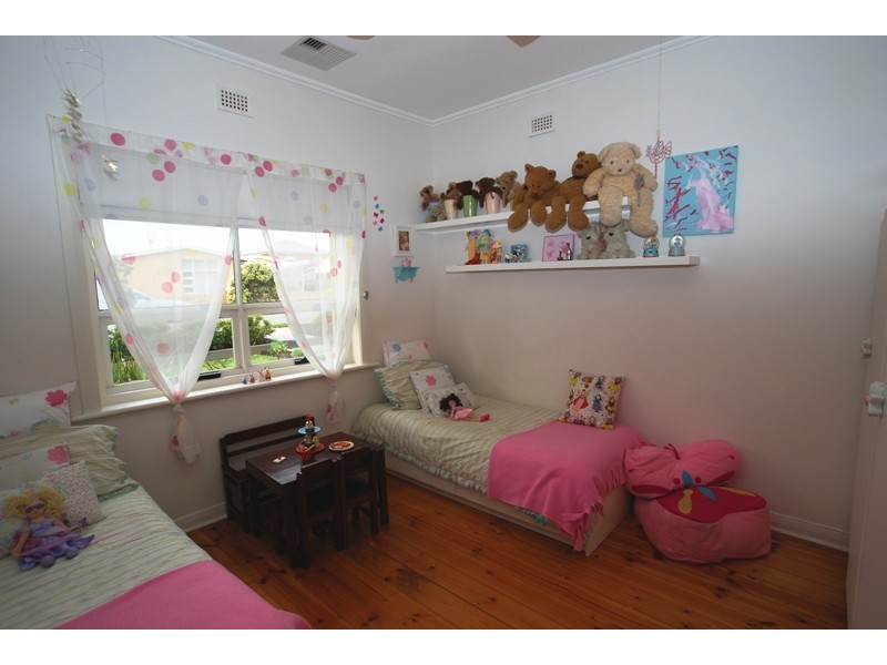 41 Hulbert st, Hove SA 5048