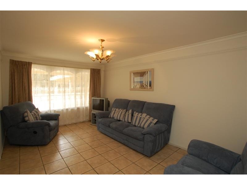 22 Carrickalinga Blvd, Aberfoyle Park SA 5159