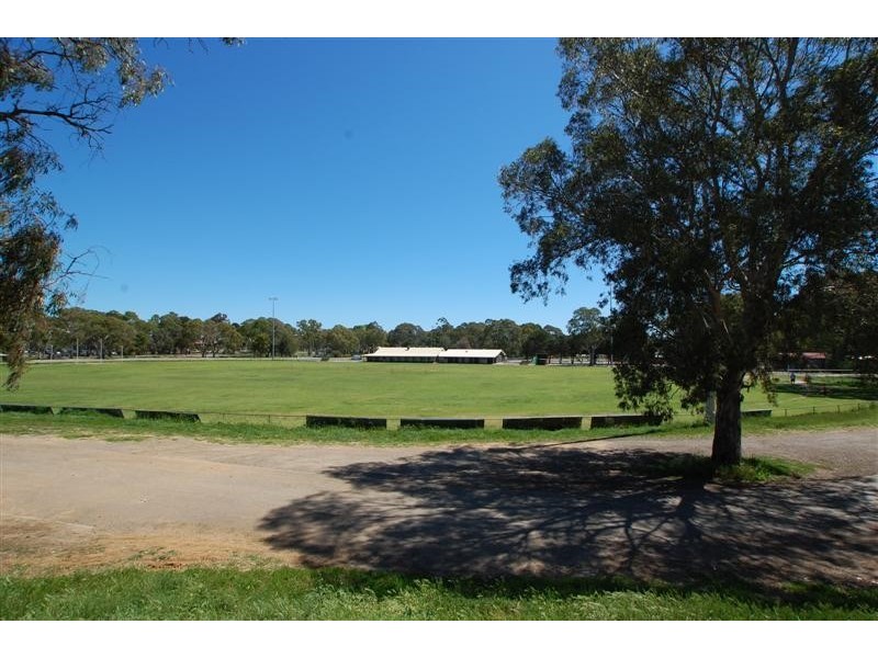 22 Carrickalinga Blvd, Aberfoyle Park SA 5159