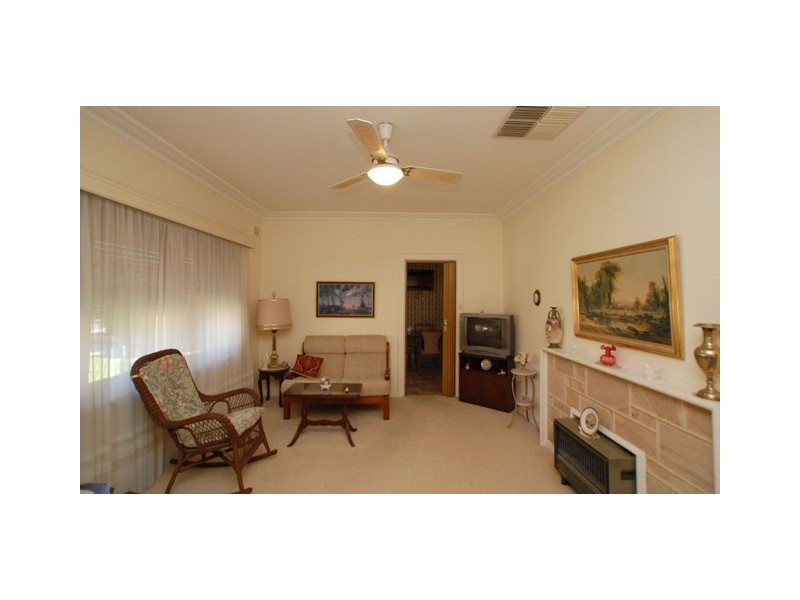 63 Autumn Ave, Lockleys SA 5032