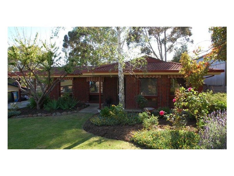 24 Garnet Crescent, Flagstaff Hill SA 5159