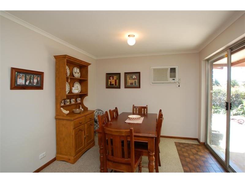 24 Garnet Crescent, Flagstaff Hill SA 5159