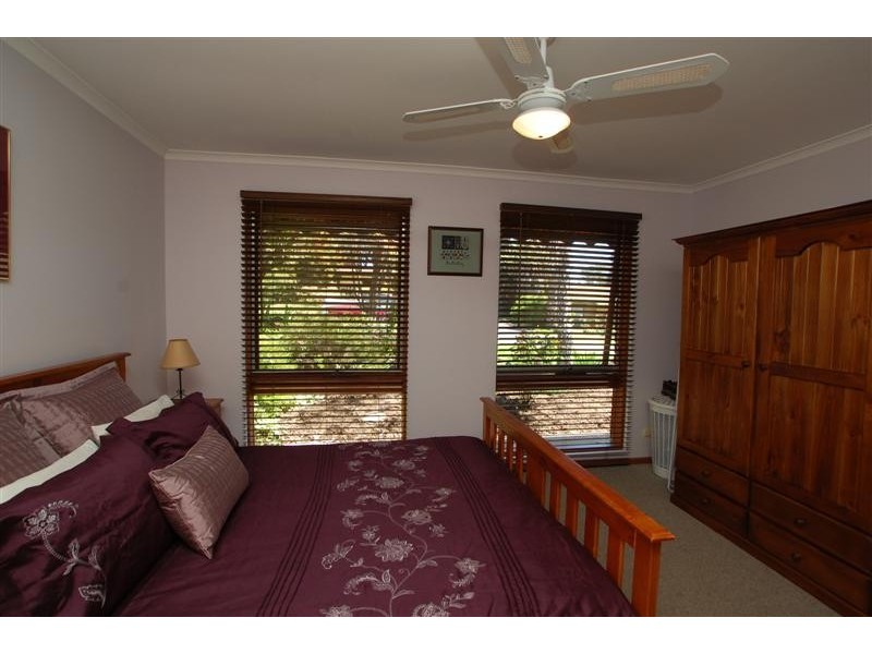 24 Garnet Crescent, Flagstaff Hill SA 5159