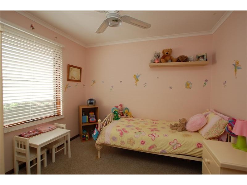 24 Garnet Crescent, Flagstaff Hill SA 5159