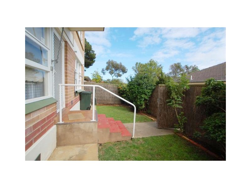 2/24 Davenport Tce, Seacliff Park SA 5049