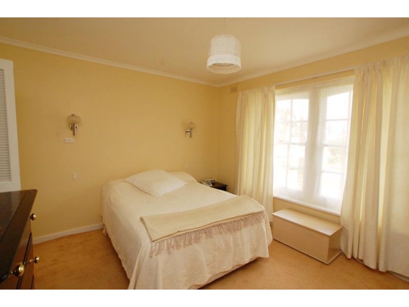 28 Birman Cres, Flagstaff Hill SA 5159