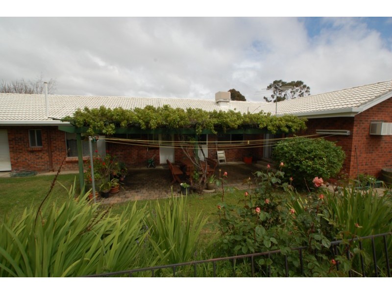 28 Birman Cres, Flagstaff Hill SA 5159