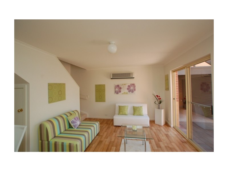 2/29 Henley Beach Road, Mile End SA 5031