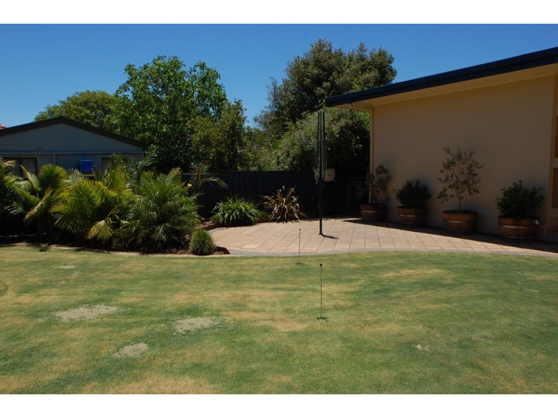 2 Swinburne Ave, Plympton Park SA 5038