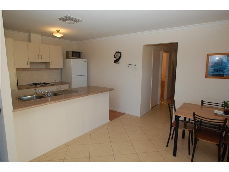 18 Dolphin Boulevard, Aldinga Beach SA 5173