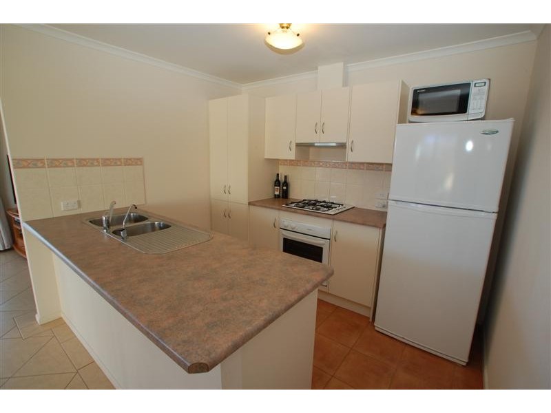 18 Dolphin Boulevard, Aldinga Beach SA 5173