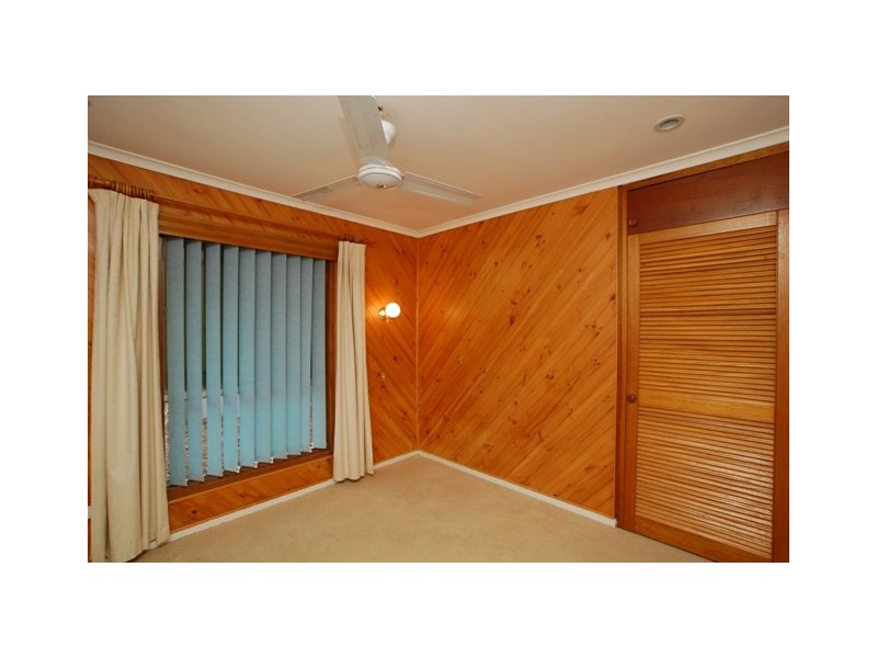 11 Calomba Crescent, Happy Valley SA 5159