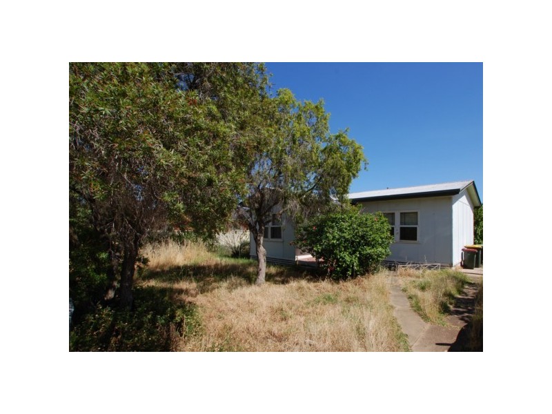11 Scott Avenue, Clovelly Park SA 5042