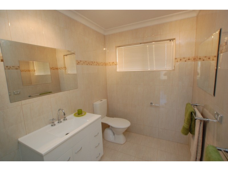 12A Greville Ave, Flinders Park SA 5025