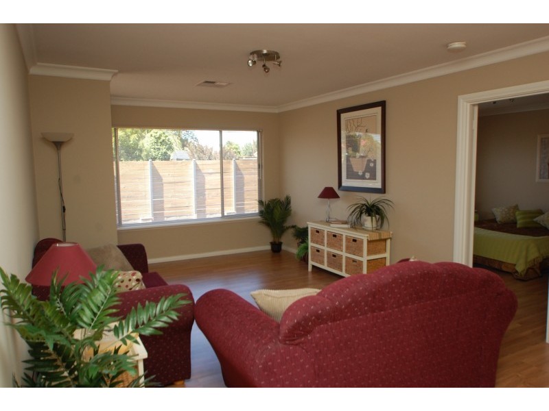 12A Greville Ave, Flinders Park SA 5025