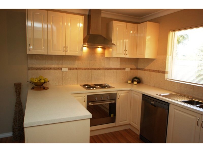 12A Greville Ave, Flinders Park SA 5025