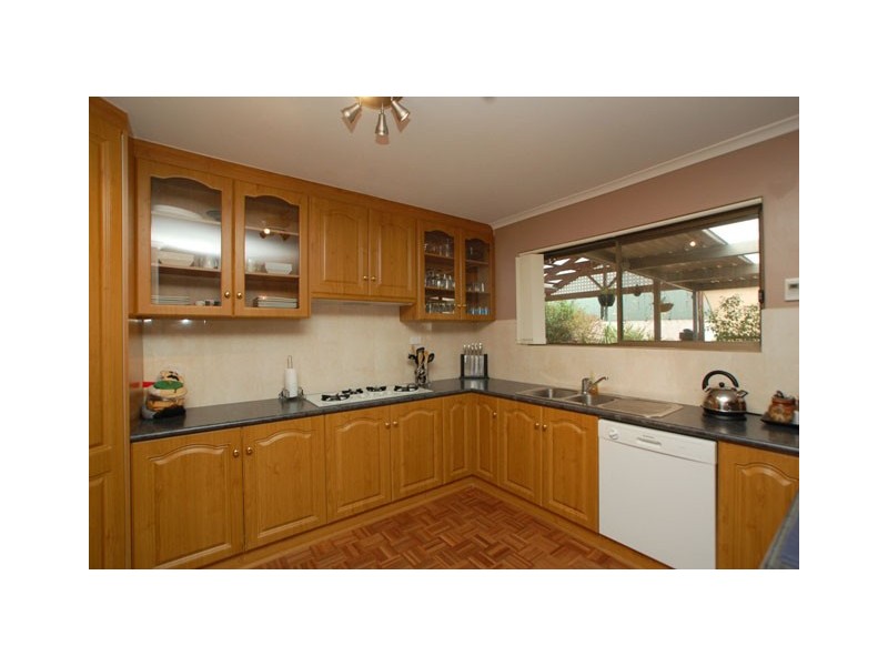 12 Opie Street, Aberfoyle Park SA 5159