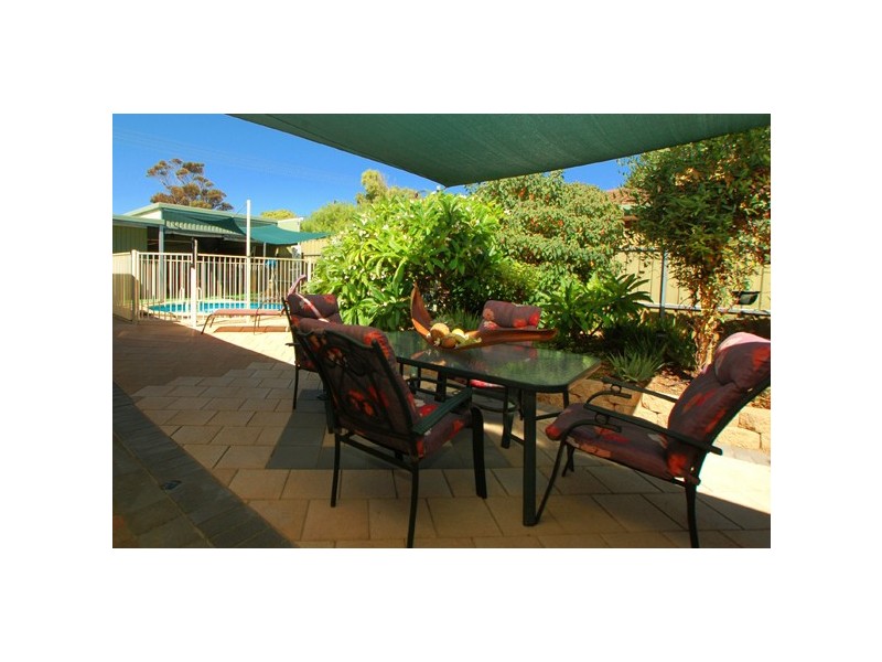 6 Hinton Street, Port Noarlunga SA 5167