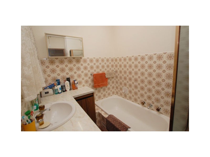 49 Warri Parri Drive, Flagstaff Hill SA 5159