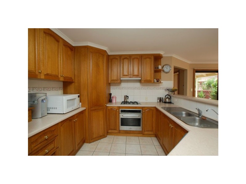 56  Estate Drive, Flagstaff Hill SA 5159