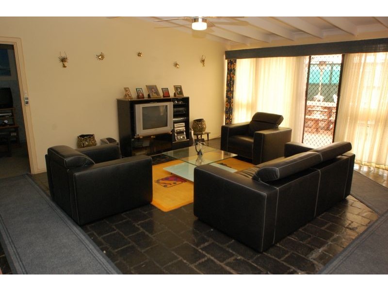 23 Fourth Avenue, Ascot Park SA 5043