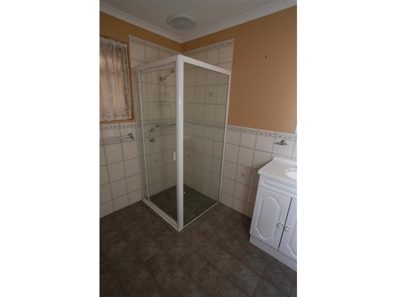 11 Dennis Street, Happy Valley SA 5159