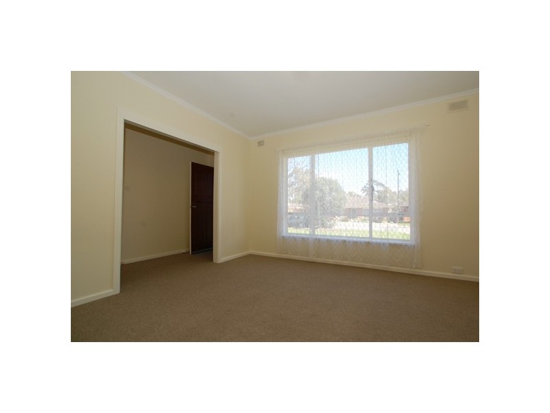 6 Warwick Grove, Morphett Vale SA 5162