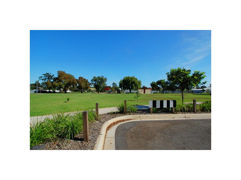 2 Carnarvon Parade, West Croydon SA 5008