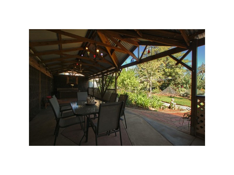 2 Carnarvon Parade, West Croydon SA 5008