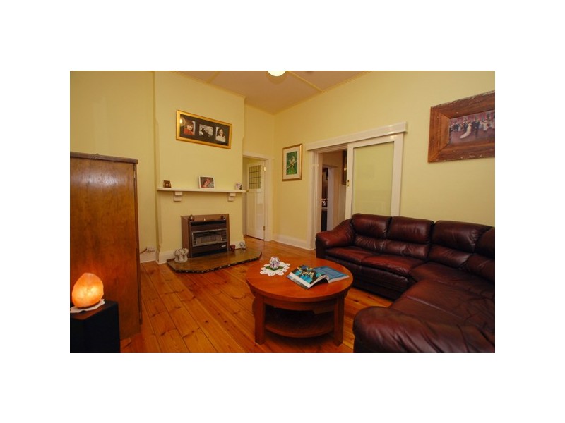 2 Carnarvon Parade, West Croydon SA 5008
