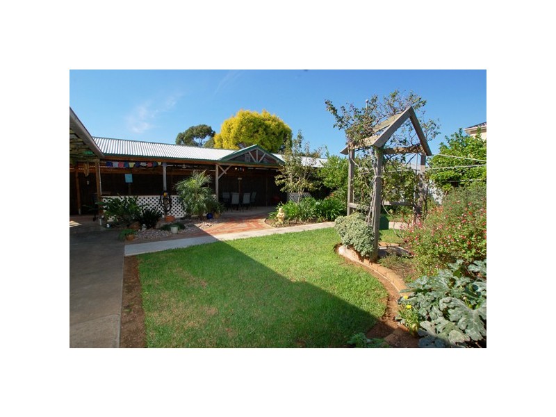 2 Carnarvon Parade, West Croydon SA 5008