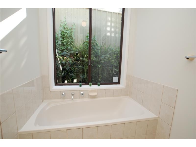 33 Concord Dr., Old Reynella SA 5161