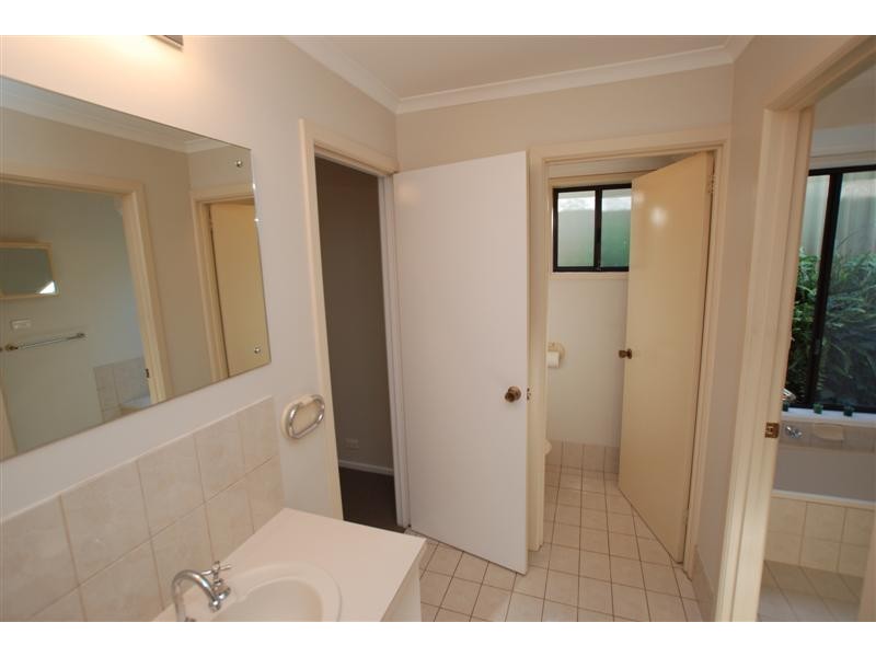 33 Concord Dr., Old Reynella SA 5161