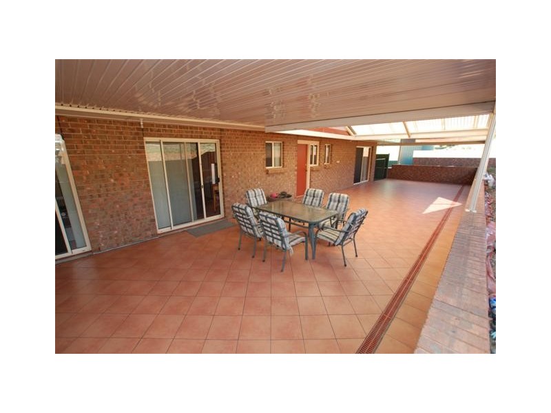 6 Sturt Lane, Hackham SA 5163