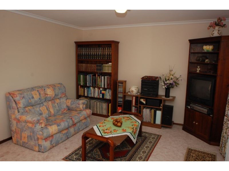 26 Sherebrooke Boulevard, Woodcroft SA 5162