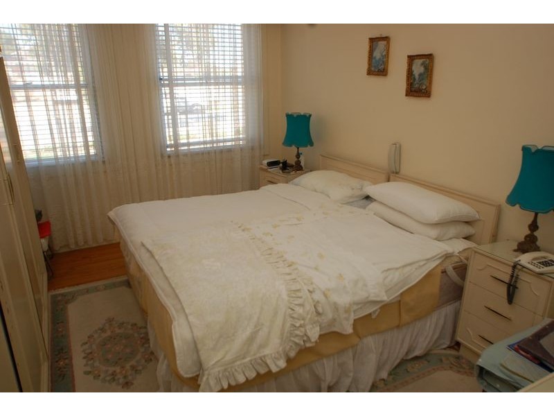 61 Weroona Ave, Park Holme SA 5043