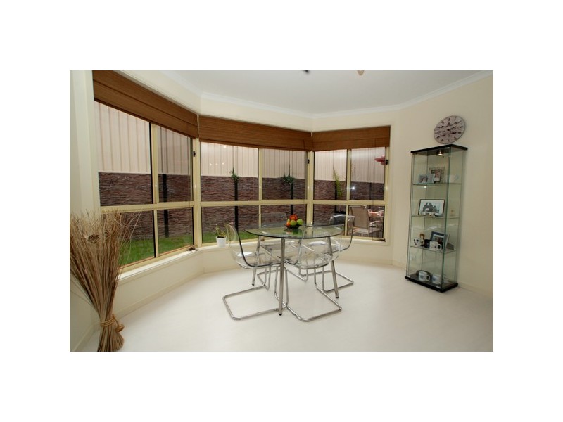 2 Noosa Court, Seaford Rise SA 5169