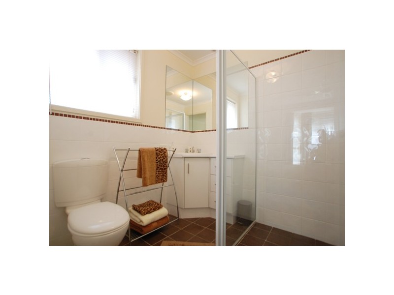 2 Noosa Court, Seaford Rise SA 5169