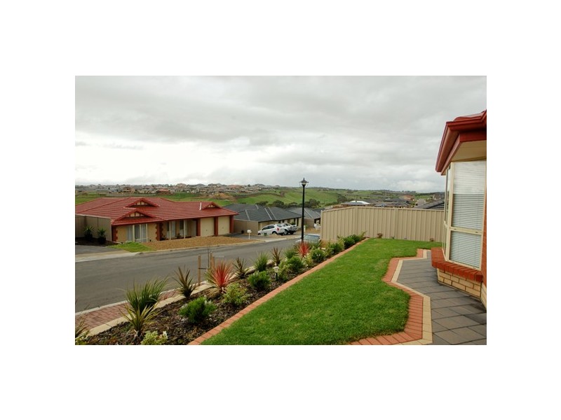 2 Noosa Court, Seaford Rise SA 5169