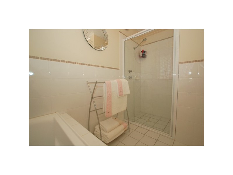 2 Noosa Court, Seaford Rise SA 5169