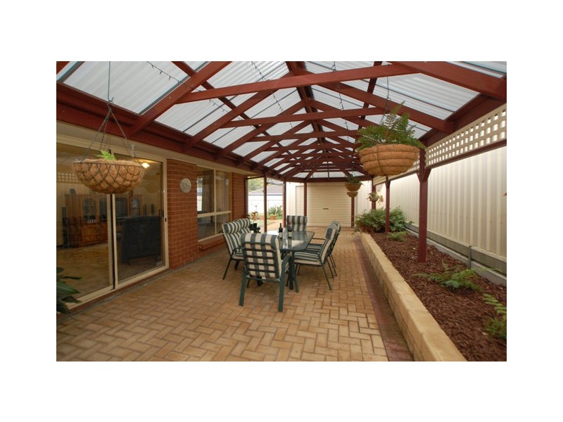 21  Nicholas Walk, Aberfoyle Park SA 5159