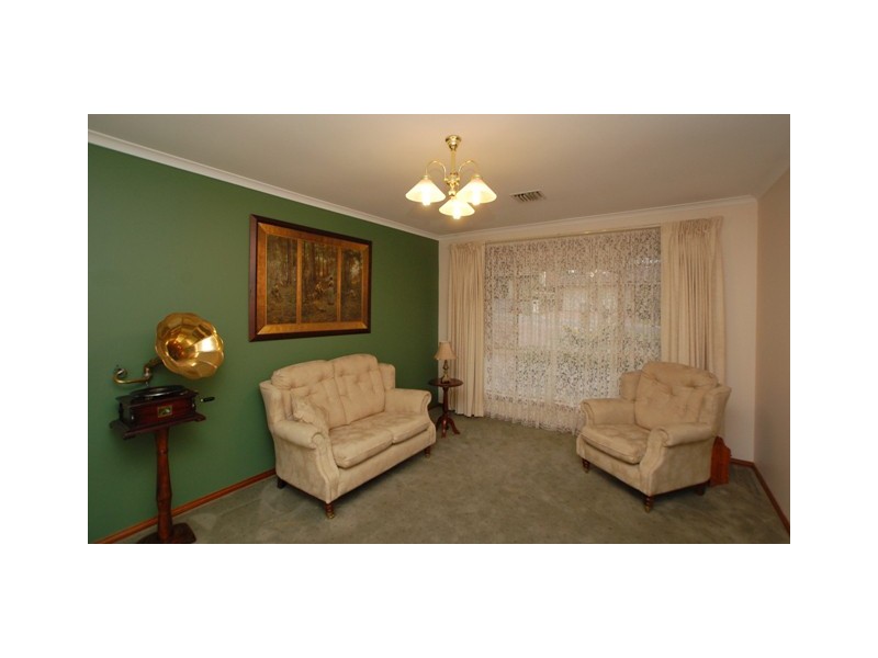 21  Nicholas Walk, Aberfoyle Park SA 5159