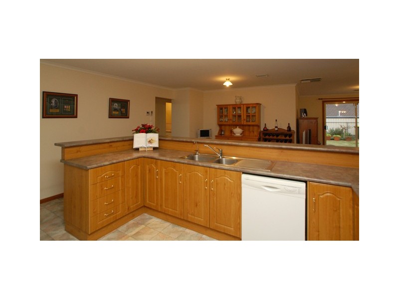 21  Nicholas Walk, Aberfoyle Park SA 5159