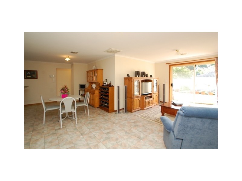 21  Nicholas Walk, Aberfoyle Park SA 5159