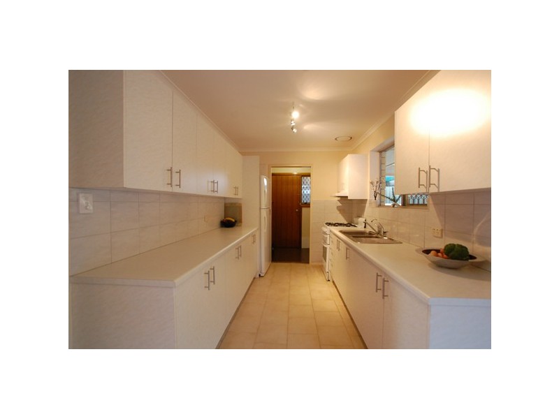 No.40 Lillian Street, Huntfield Heights SA 5163