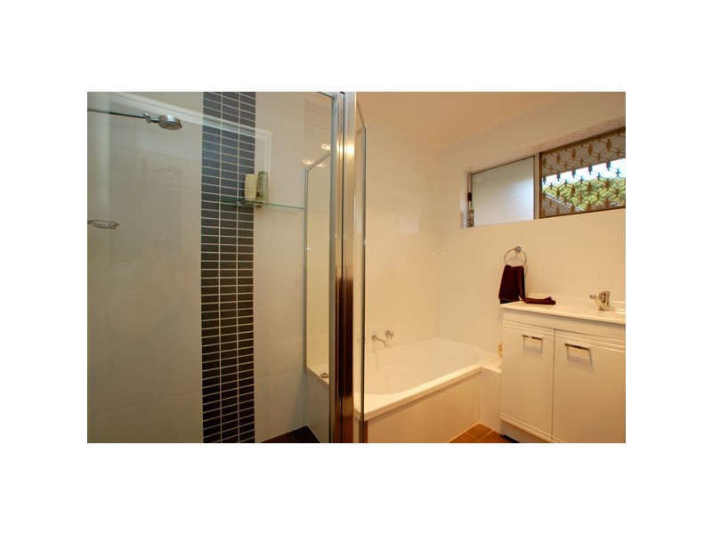 No.40 Lillian Street, Huntfield Heights SA 5163